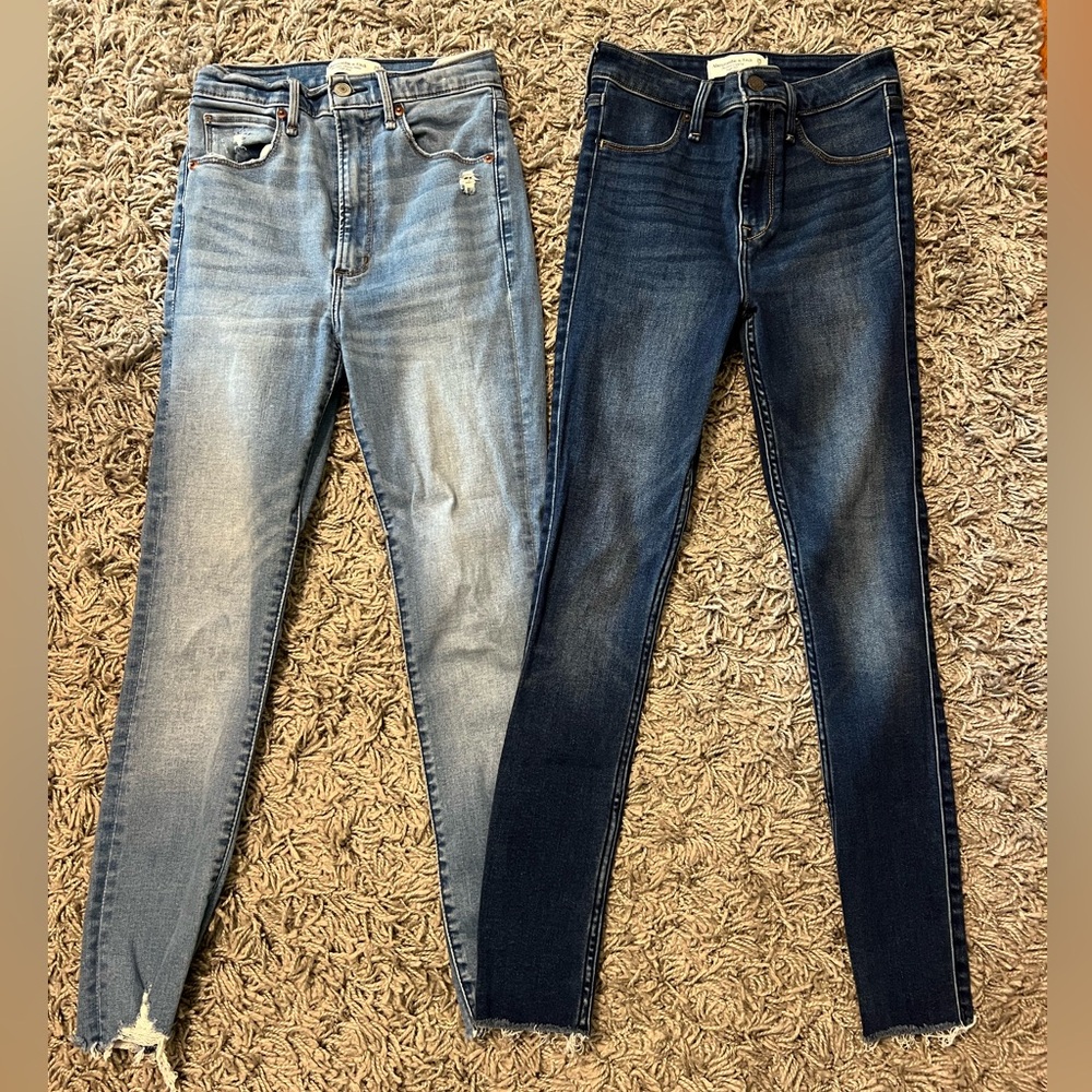 Bundle of Abercrombie & Fitch Skinny Jean